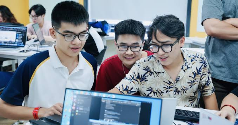 Thực trạng và xu hướng phát triển công nghệ thông tin tại Việt Nam